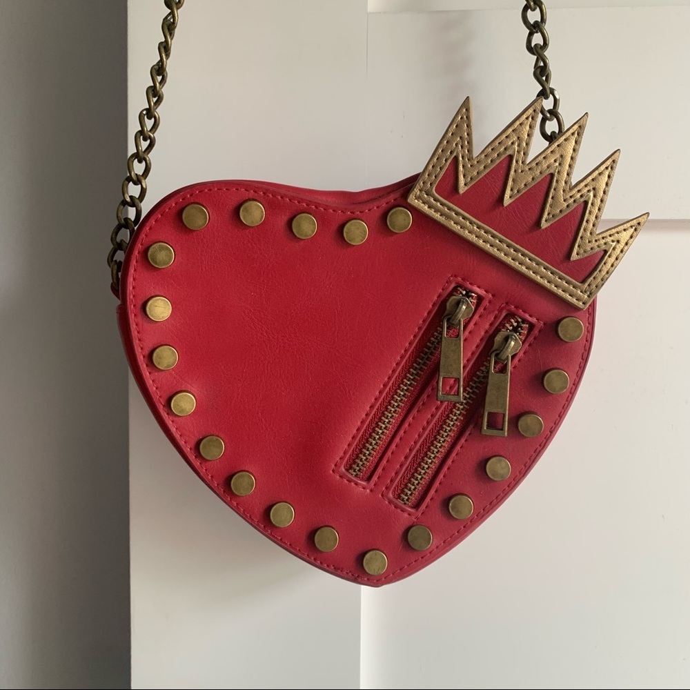 DISNEY Descendants Evie Heart Tiara Pleather Purse